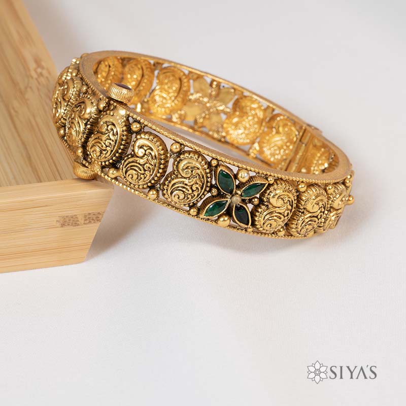 Intricate gold bangles with stones(pair)