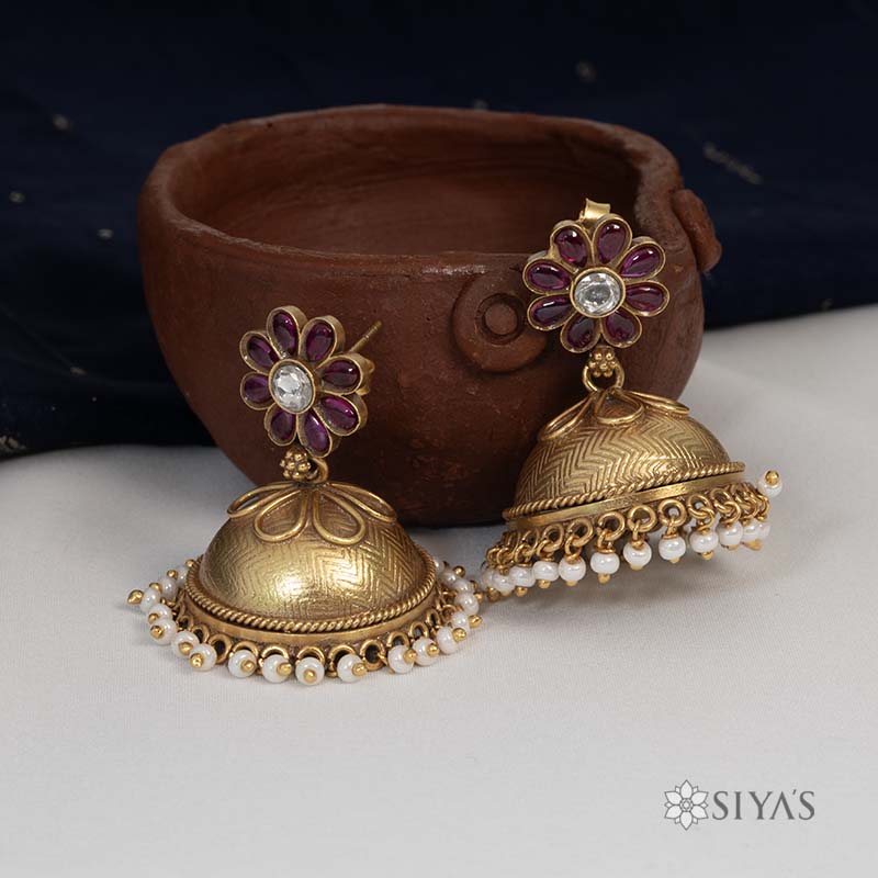 Red stone flower jhumki