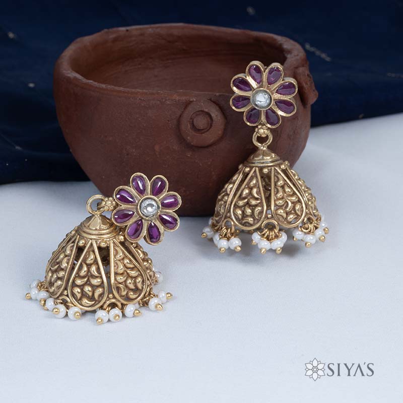 Red stone flower Antique jumka