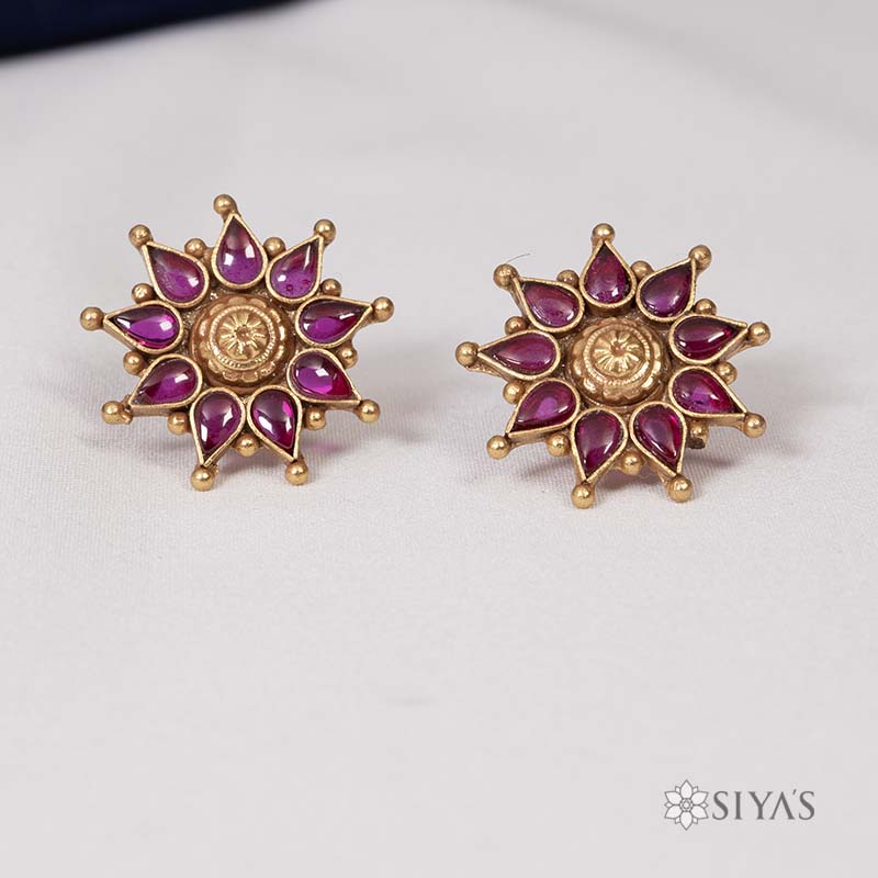 Beautiful red stone earring