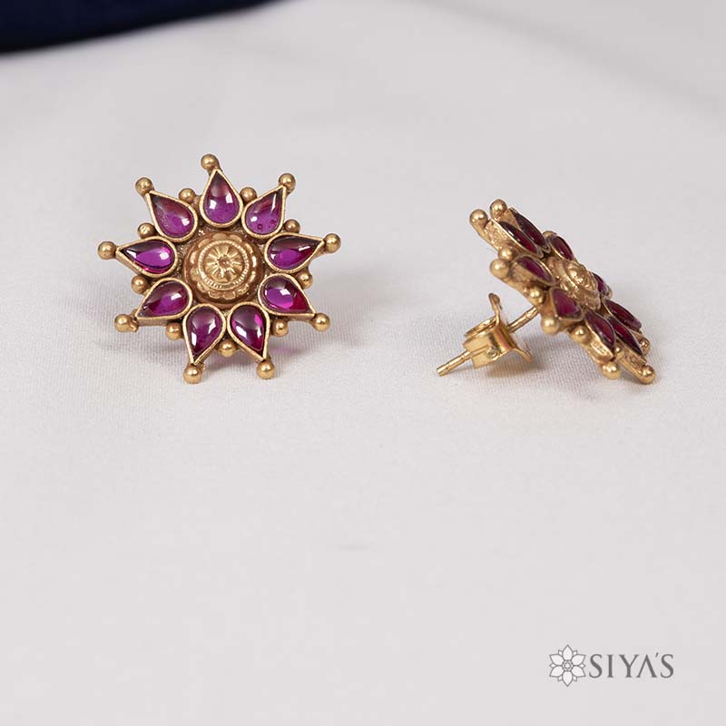 Beautiful red stone earring
