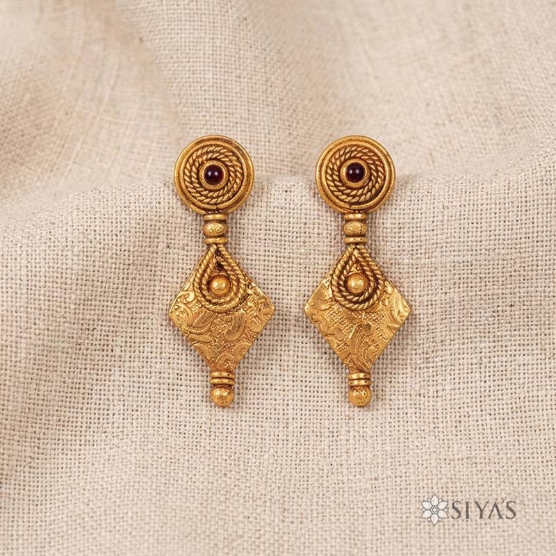 Tribal studs
