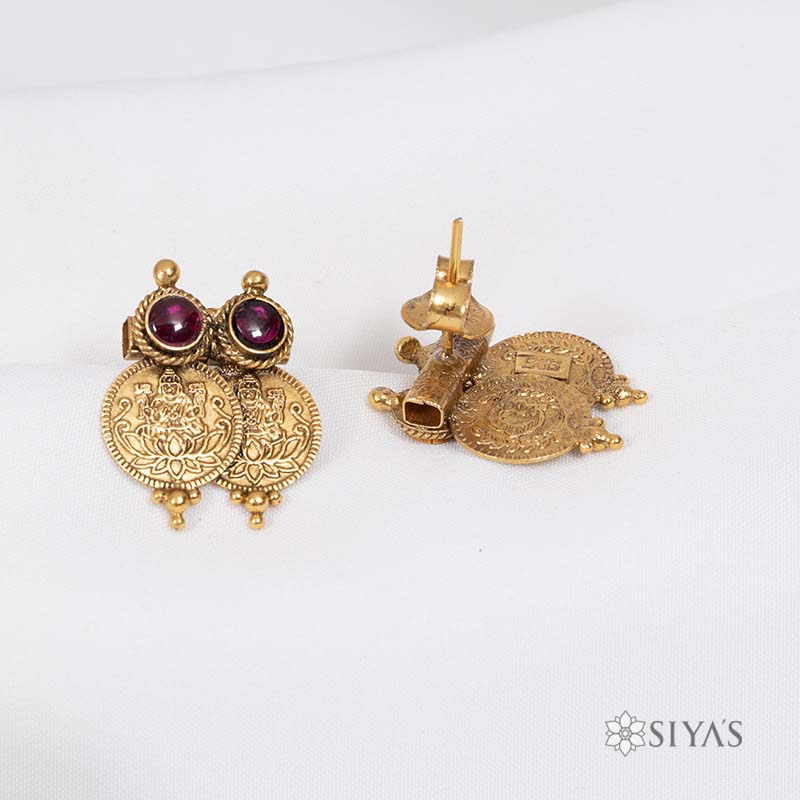 Lakshmi kasu studs