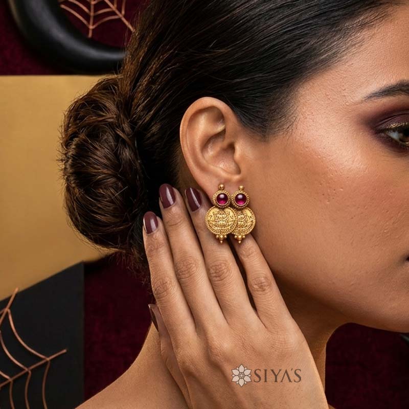 Lakshmi kasu studs