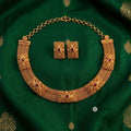 Statement necklace