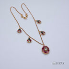 Kundan pendant chain with drops