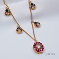 Kundan pendant chain with drops