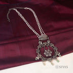 Pearl chain with round ruby pendant