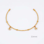 Hasli with pearls
