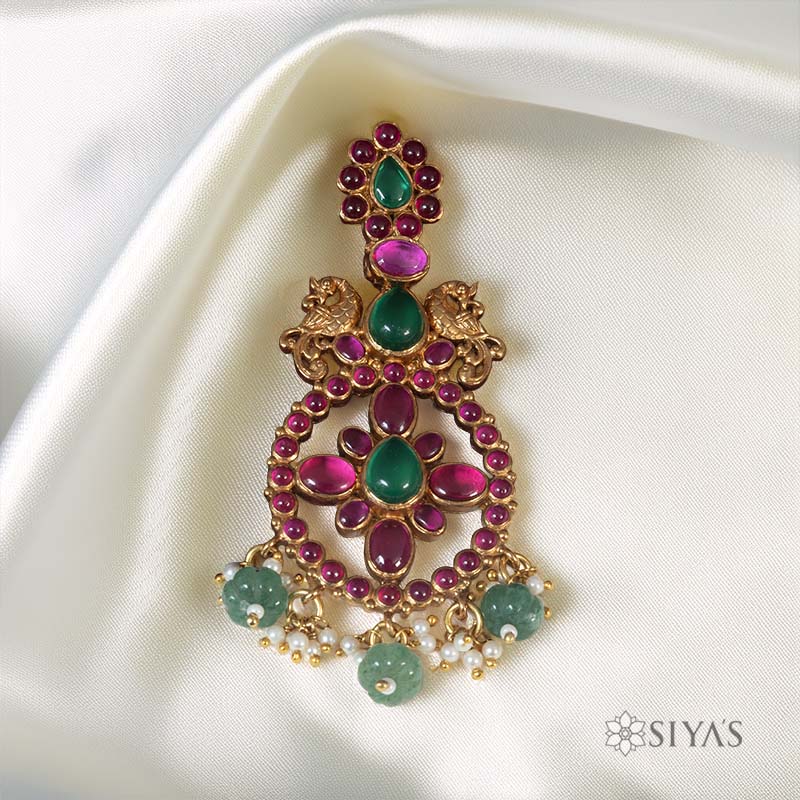 Red and green stones pendant