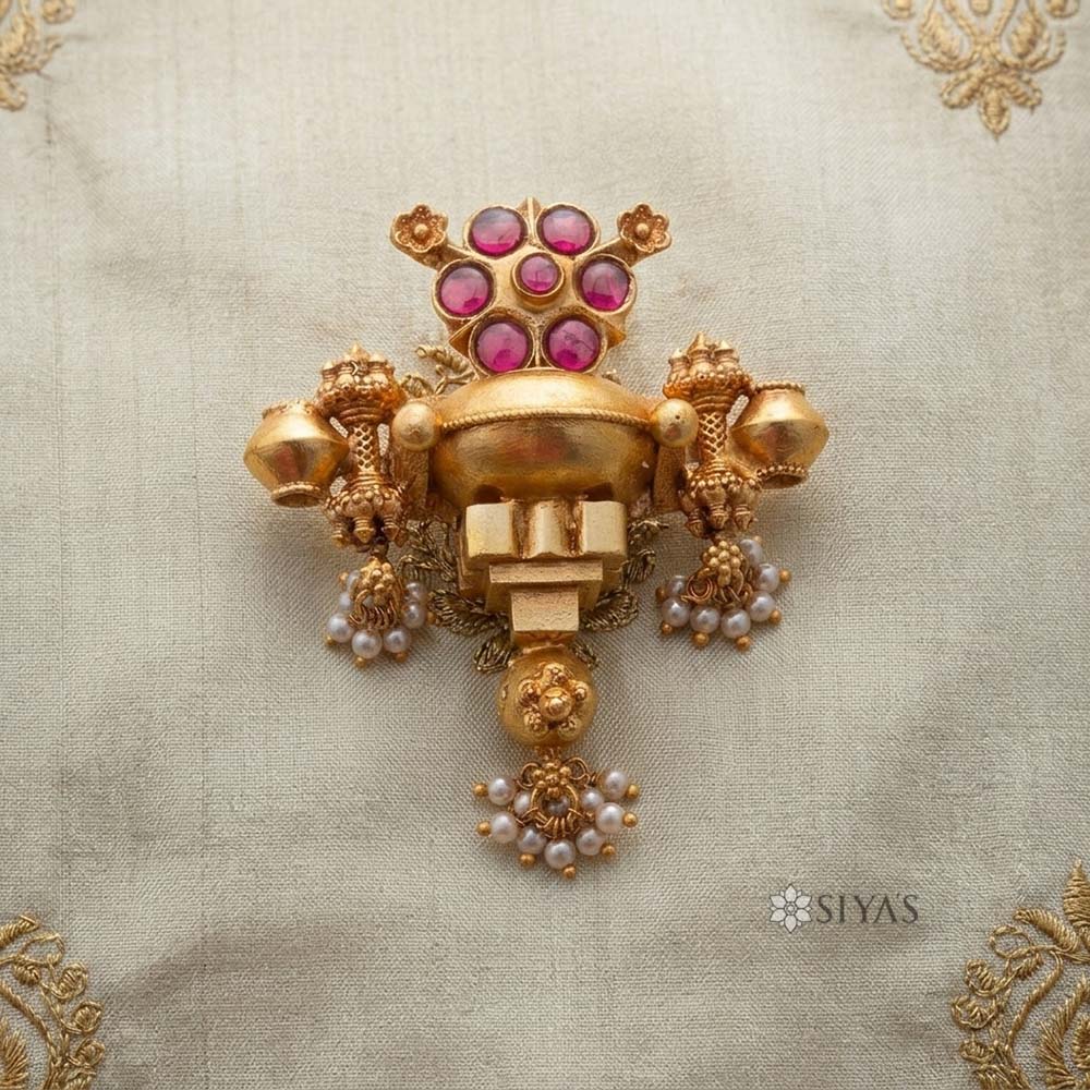 Heritage temple pendant