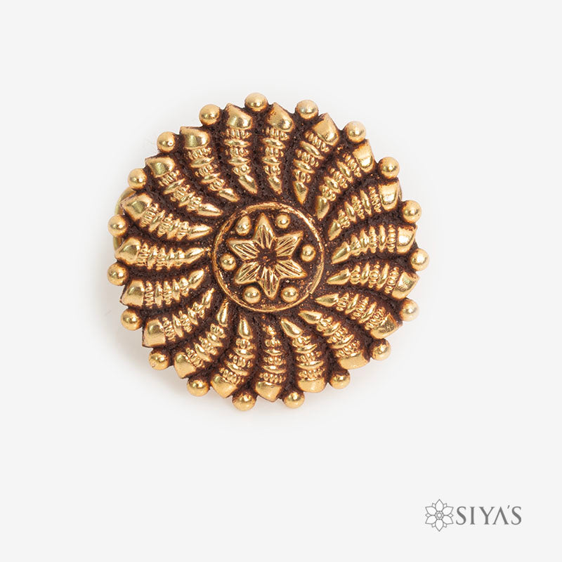 Golden star ring