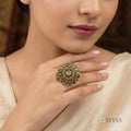 Classic green and red stones