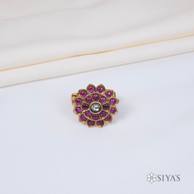 Traditional red stones ring