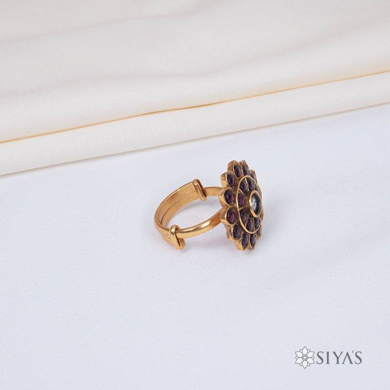 Traditional red stones ring